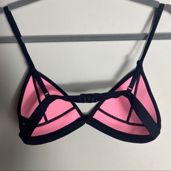 Triangl Bikini top - Picture 3 of 5